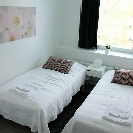 Apartment Kotimaailma - Koskikatu 11